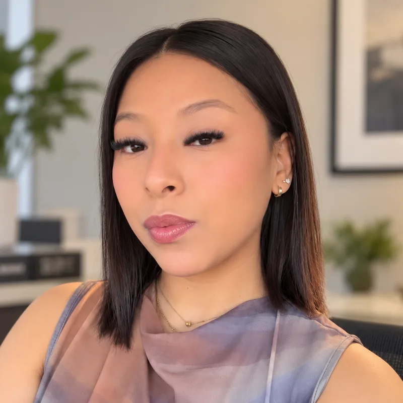 Itzel Tapia — Client Intake Coordinator & Receptionist